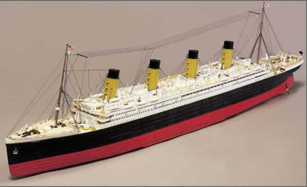 RMS Titanic Model Kits