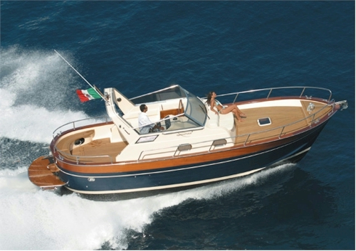 Wooden Hull Powerboats
