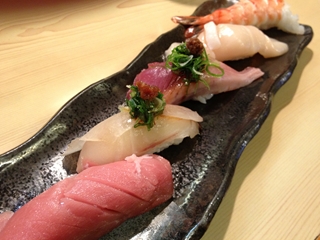 sushiichi_nigiri1.jpg