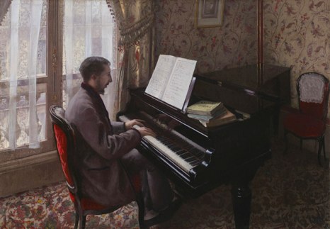 カイユボット「ピアノを弾く若い男」