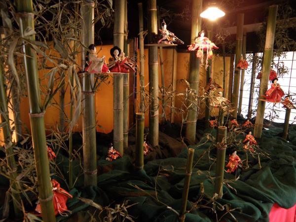 亀山宿　舘家のおひなさま　竹取物語の展示　