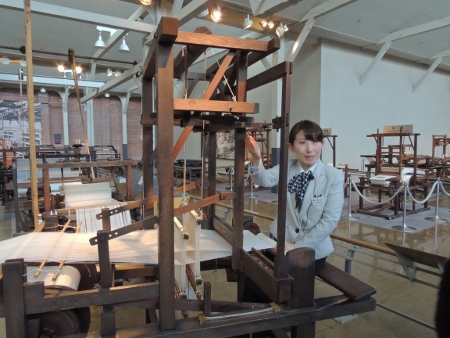 木製式織機